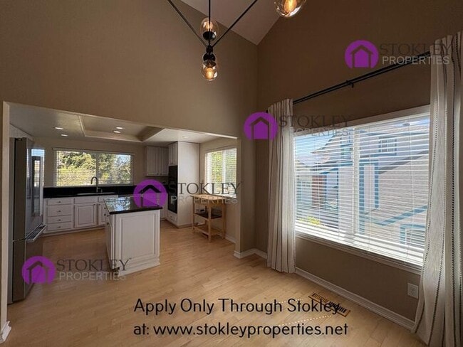 Photo - 55 St Thomas Ln