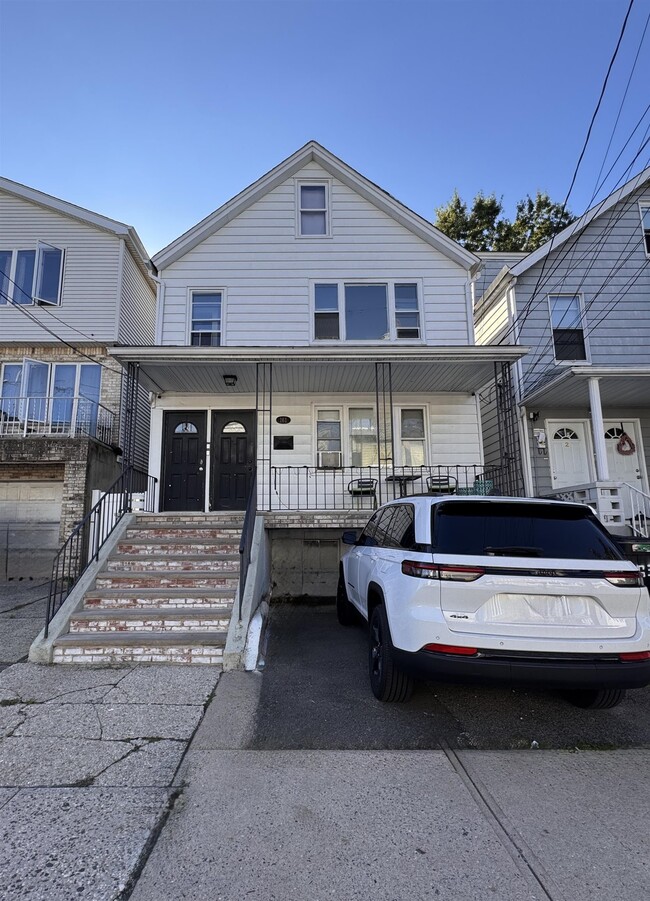 Building Photo - 161 Newman Ave Unit 2 Rental