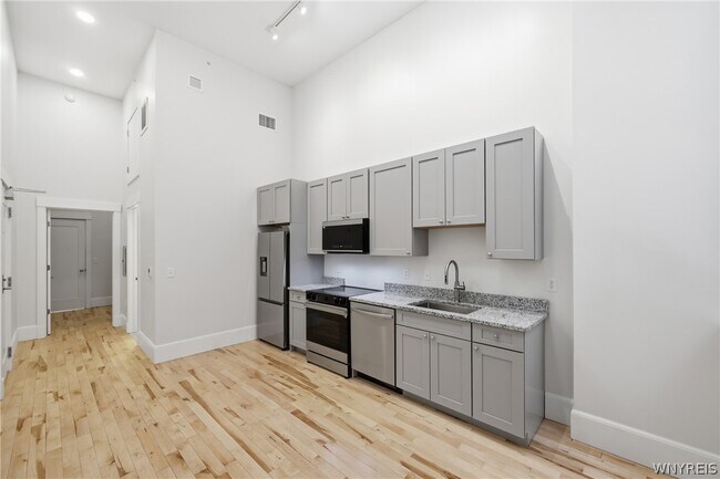 Photo - 130 Pearl St