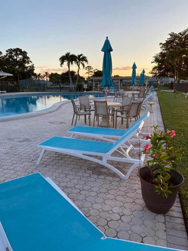 Photo - 14364 Canalview Dr Unit B