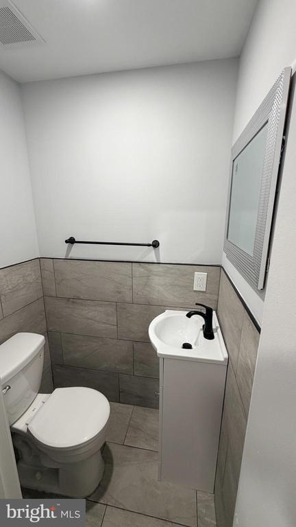 Photo - 2248 Earp St