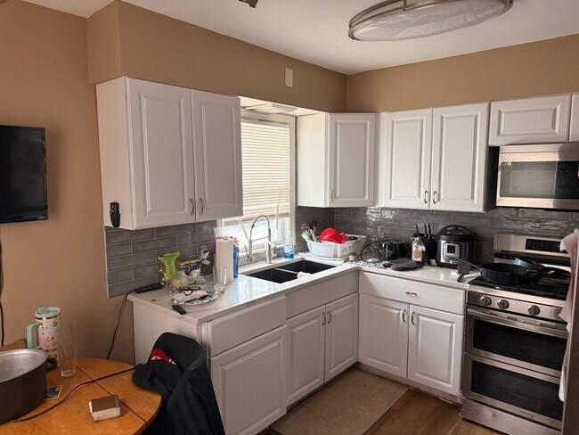 Photo - 21410 Clare Ave