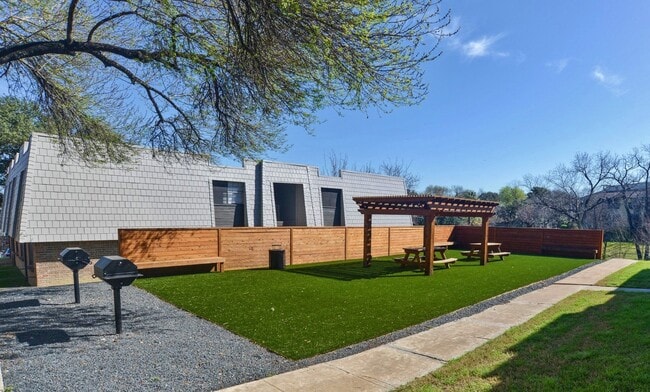 Photo - Jewel Apartment Homes