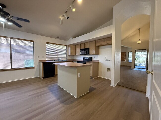 Photo - "Charming 3-Bed, 2-Bath in the beautiful Crystal Gardens Lake Community – Your Perfect Home Awai...