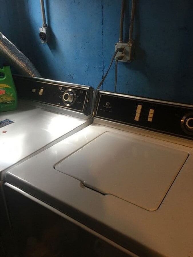 Photo - Spacious 2 Bedroom Apartment Available Unit 2568