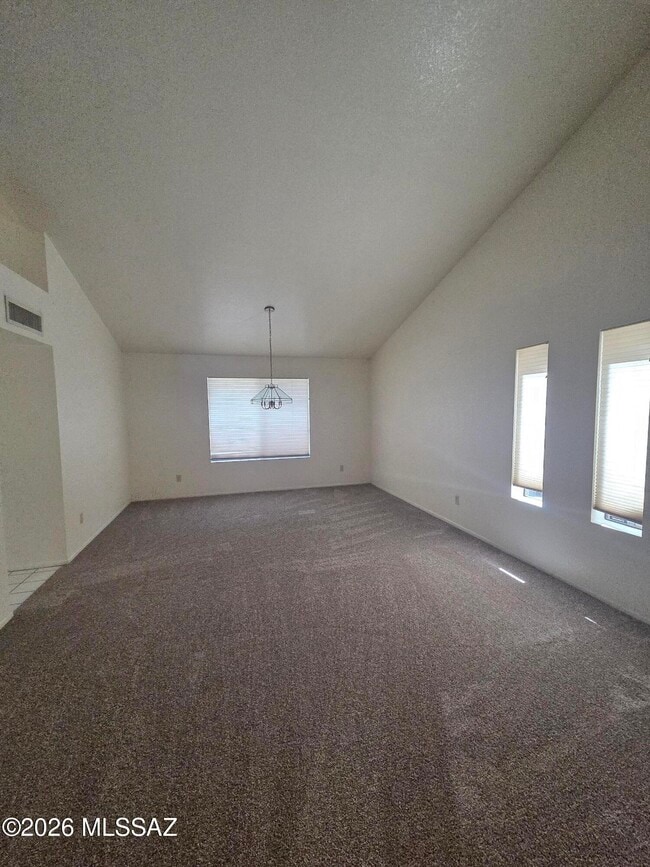 10178 E Essex Village Dr