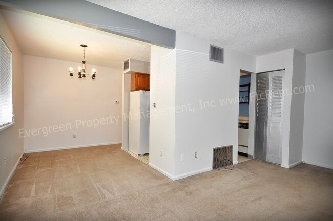 Photo - 1705 Heatheridge Rd