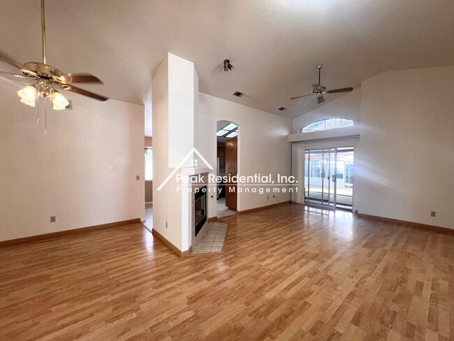 8113 Bellsbrae Dr