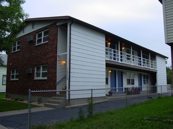 Building Photo - 1519 11th St S Unit 1