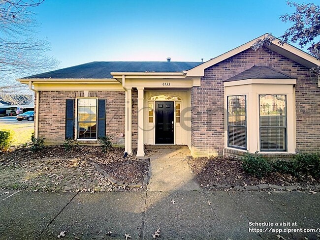 Building Photo - 8533 Sawyer Brown Rd