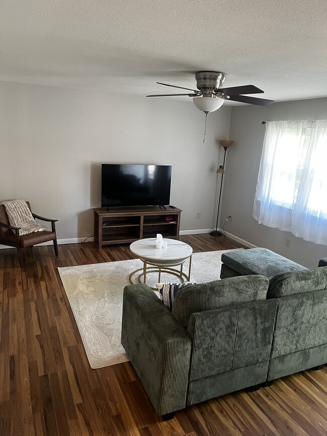 Photo - 1026 N Jefferson St