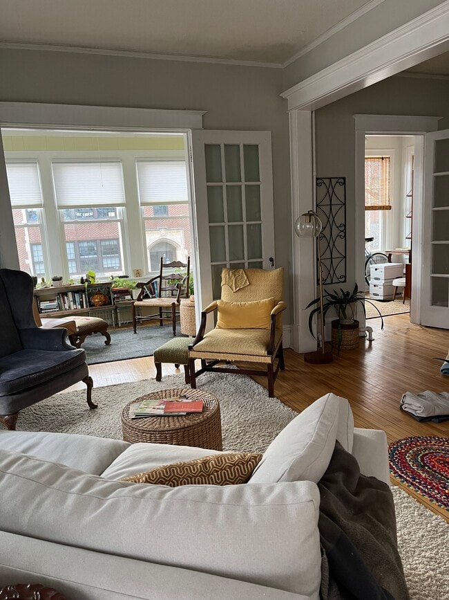 Photo - 2555 Emerson Ave S Unit 2