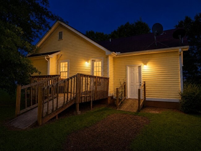 Photo - 1109 W Slaton Ave
