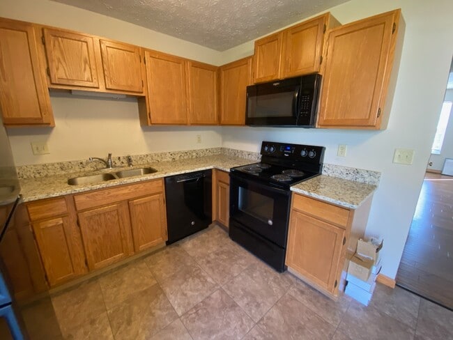 Photo - 24 Peartree Ln