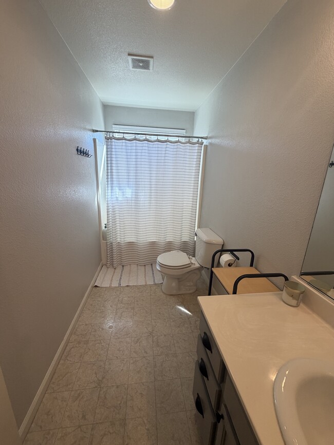 311 Dorinda Ct