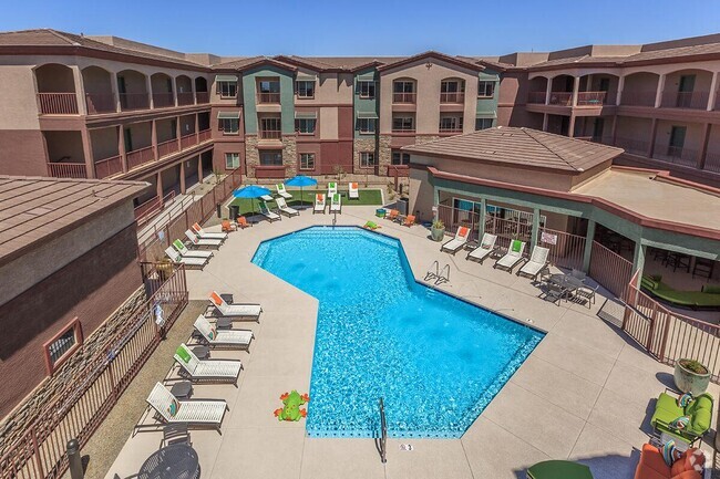 Overhead view of pool area - Ascend at Red Mountain Rental