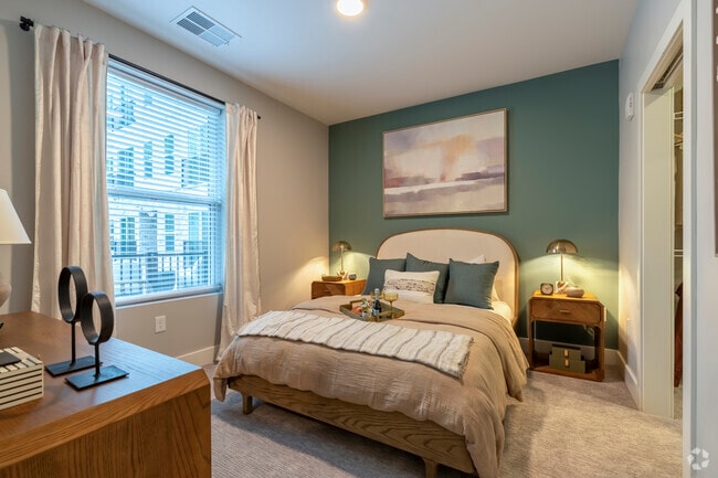 2BR, 2BA - 1,078SF - Primary Bedroom