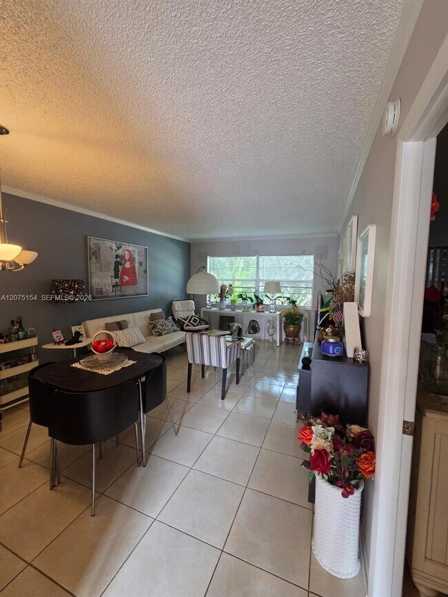 Photo - 5181 W Oakland Park Blvd Unidad 204