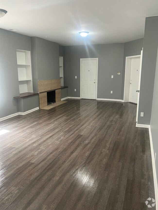 Building Photo - 4658 Helen St Unit 3 Rental