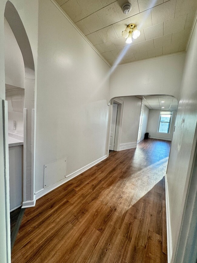 Photo - 101 Lewis St S Unit 2