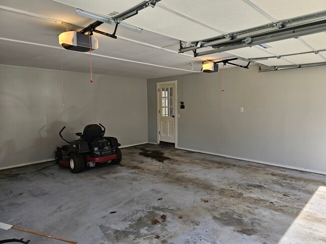 Photo - 119 Ash Swamp Rd