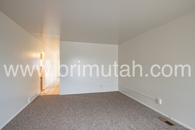 Photo - 4467 S Albright Dr