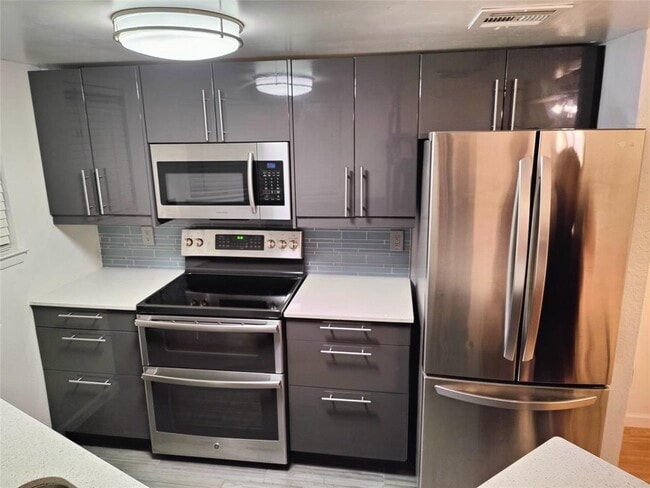 Photo - 2500 Burleson Rd Unidad 315