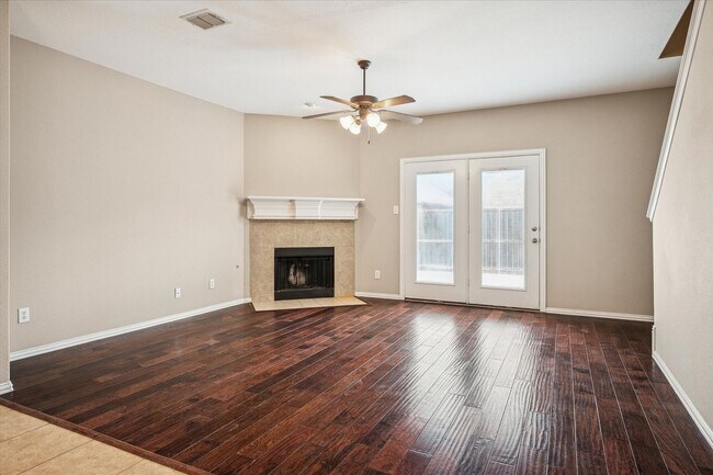 Photo - Awesome family home!