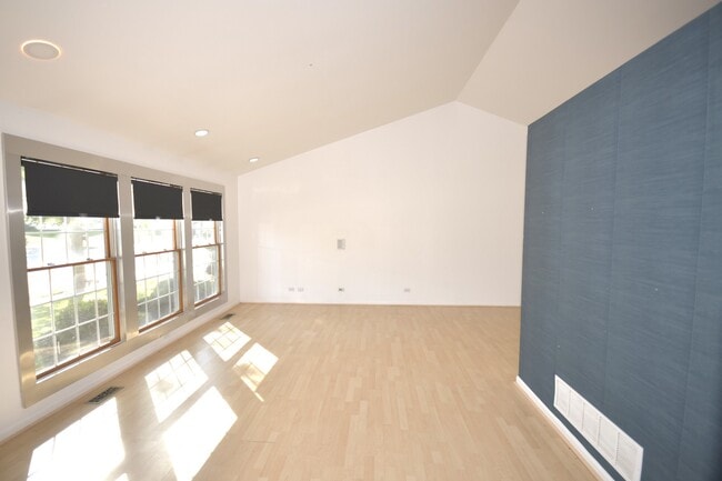 Photo - 1644 Stockton Ln