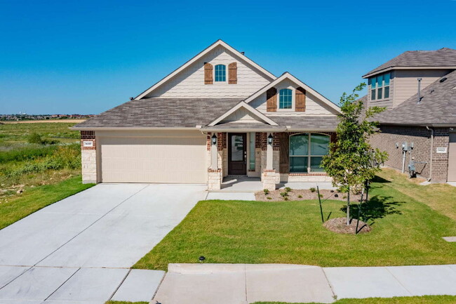 Building Photo - Welcome home to you new 3 bed 2 bath locat...