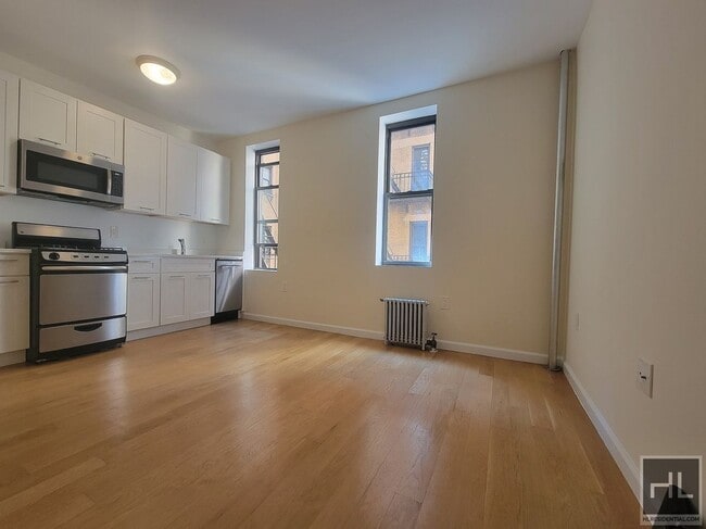 West 45th Street – Charming Studio in Prim... - West 45th Street – Charming Studio in Prim... Apartamento Unidad 1L