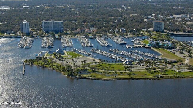 Photo - 500 S Beach St Unidad K2