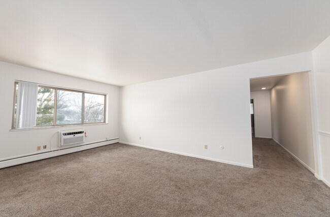 MadGrey Apartments