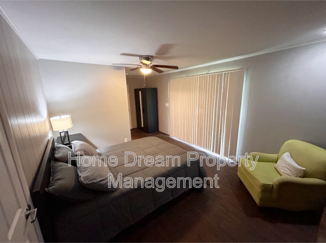 Photo - 1401 Bragg Rd