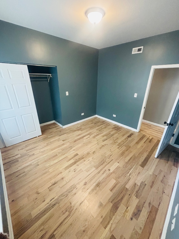 Photo - 7127 S Normal Blvd Unidad 3s