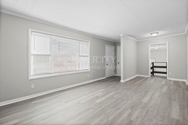 Beautifully Renovated 3 Bed / 2 Bath Home with Over 1,700 Sq Ft!