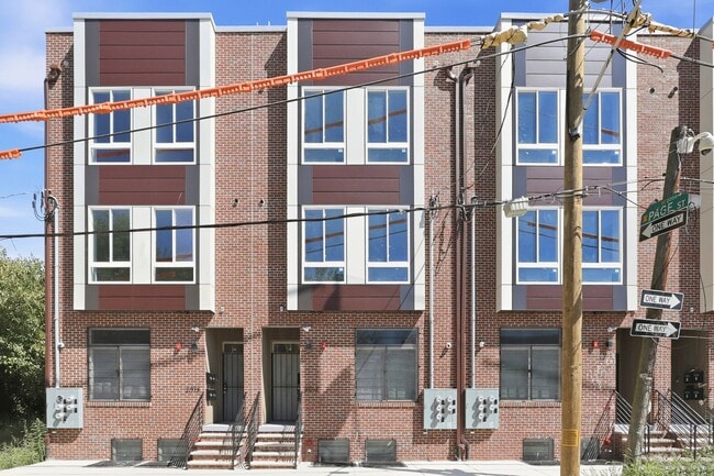 Building Photo - 2007-2013 N Croskey Unit 2013 N Croskey- 04