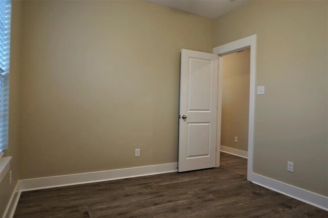 Photo - 3609 Leafy Pass