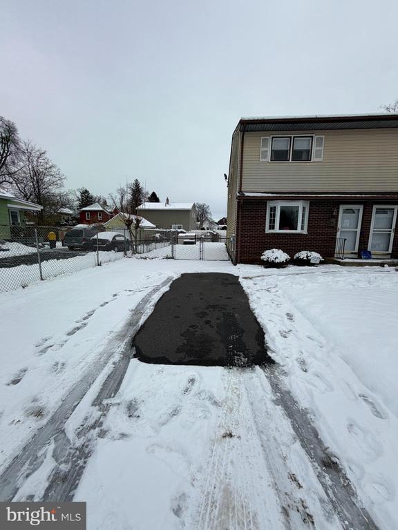 Photo - 122 Annabelle Ave