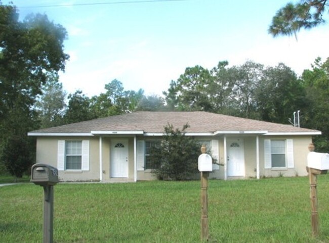Building Photo - Awesome 2/2 Duplex in Citrus Springs!!! Rental