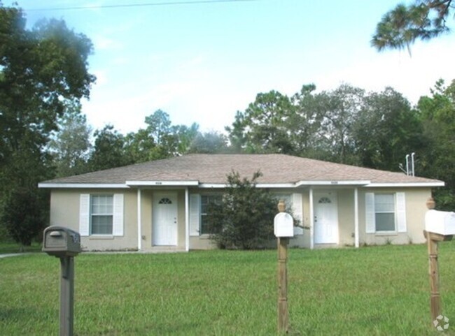 Building Photo - Awesome 2/2 Duplex in Citrus Springs!!! Rental