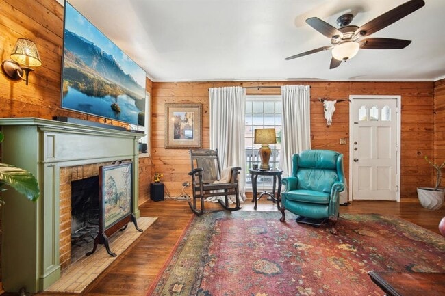 Photo - 801 Bishop St