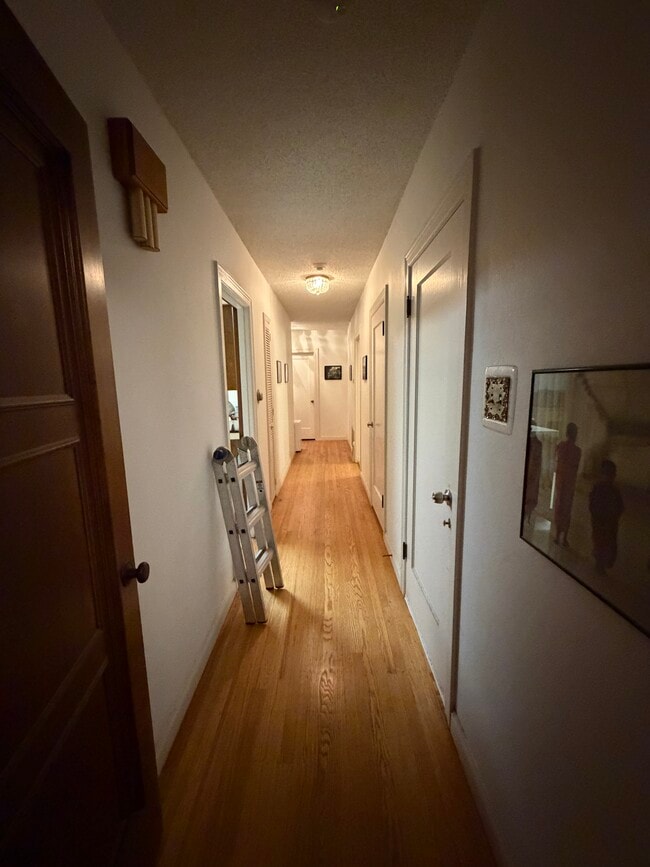 Photo - 182 Cayuga Ave