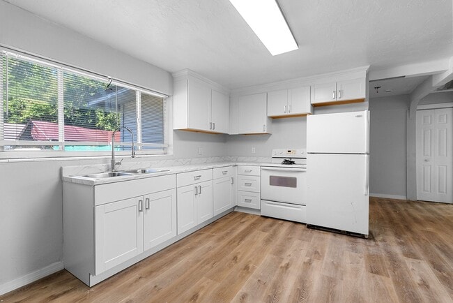 Photo - 420 Rock Pit Rd Unit 420 B RP