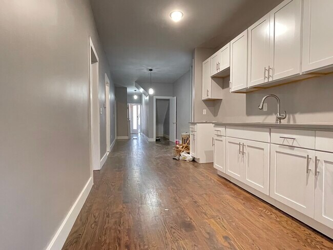 Photo - Parkstone Realty