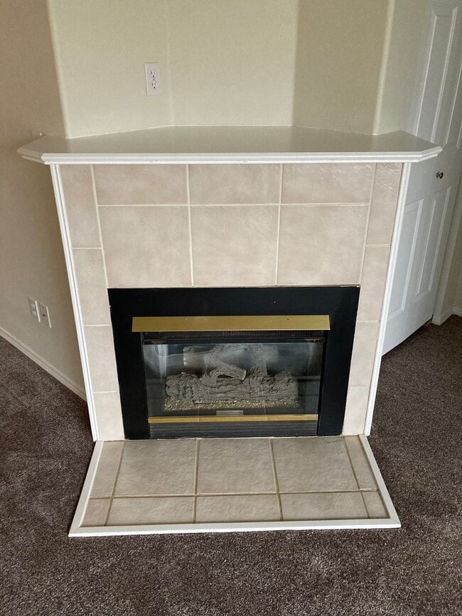 Photo - Two Bedroom Duplex in South Salem, Landscaping Included! Unit 5442