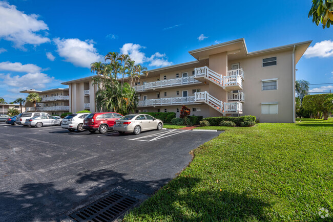 Building Photo - 2991 Garden Dr Unit 106 Rental