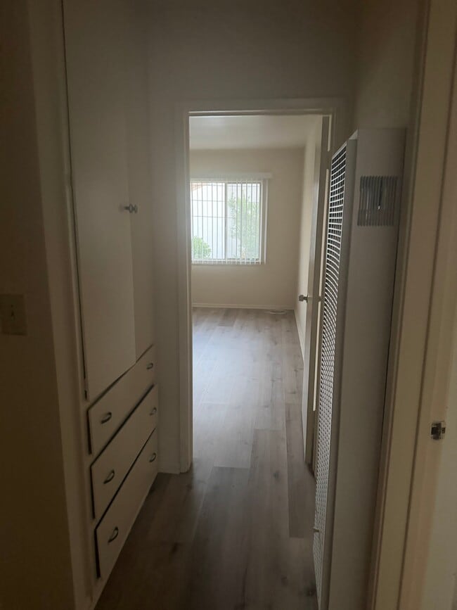 Photo - 918 W Huntington Dr Unit K