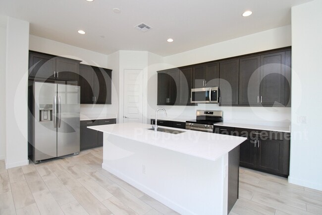 Photo - 3871 E Rainbow Dr