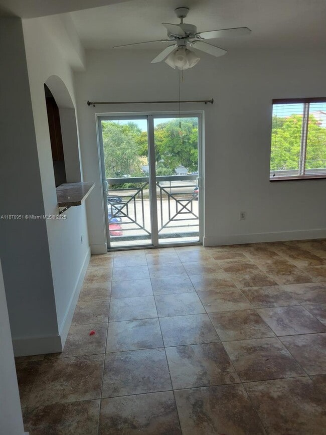 Photo - 357 N Royal Poinciana Blvd Unit 210
